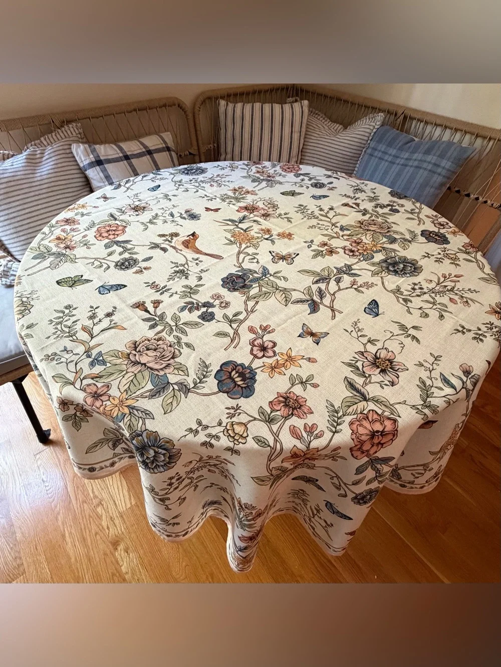 NEW French Country SQUARE Tablecloth for Mahjong or Dining 66